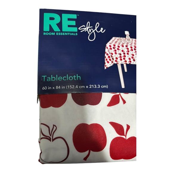 Room Essentials Red Apple Tablecloth 60in x 84in NEW In Package - Picture 3 of 3